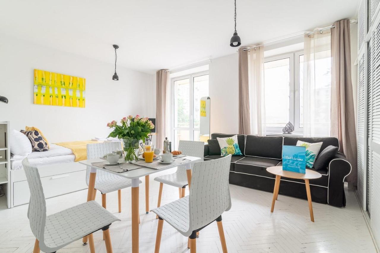 Rent Like Home - Wilcza 22A วอร์ซอ ภายนอก รูปภาพ